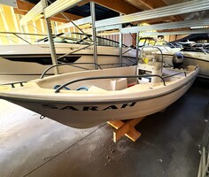 Terhi Nordic 6020 med Mariner 30HK (2006) – Stabil og holdbar jolle
