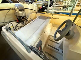 Terhi Nordic 6020 med Mariner 30HK (2006) – Stabil og holdbar jolle