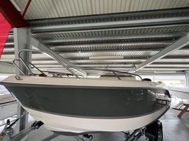 Uttern S51 med Mercury F80 EFI ELPT 4-takt.