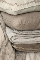 Quilt hvide og jordfarvede mælkedrengestriber