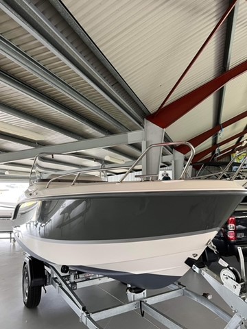 Uttern S51 med Mercury F80 EFI ELPT 4-takt.
